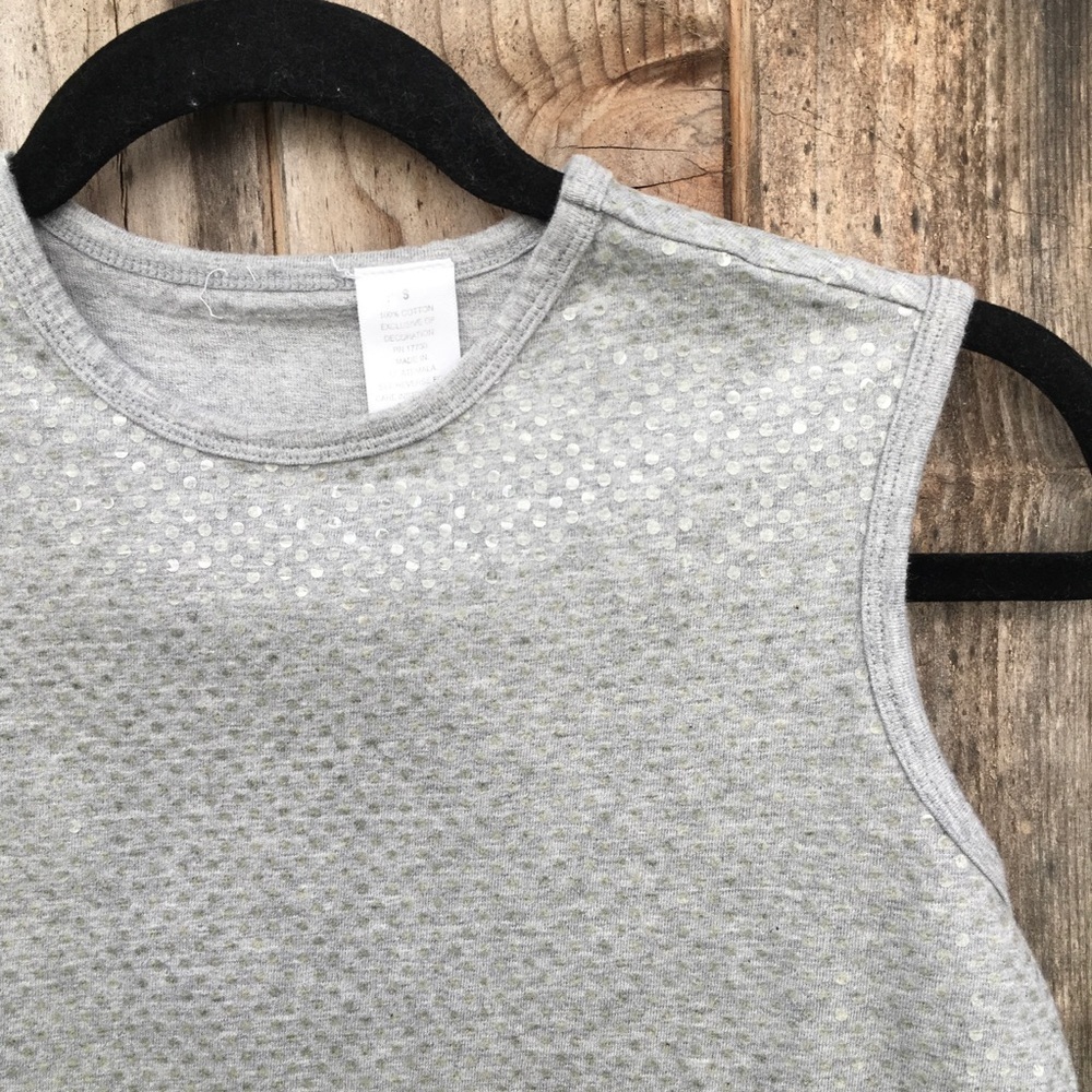 Gray Clear Sequin Athleisure Semi Crop Tank Top Small - Picture 2 of 4